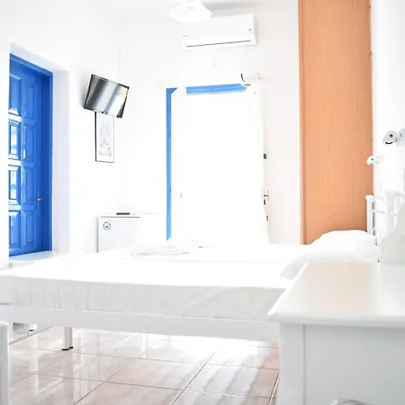 Blue Horizon 3* Chora (Ios)