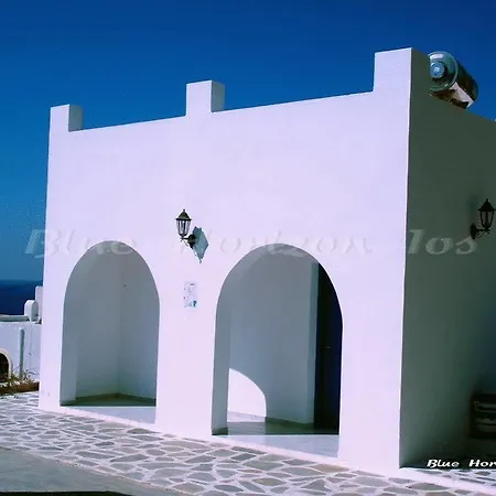 Blue Horizon بيت ضيافة إيوس خورا