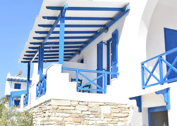 Blue Horizon 3* Chora (Ios)