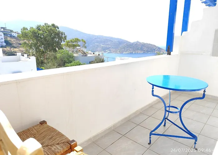 Blue Horizon Chora (Ios)